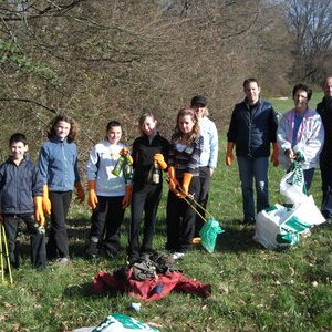 Jeunes & bénévoles réunis pour la même cause
